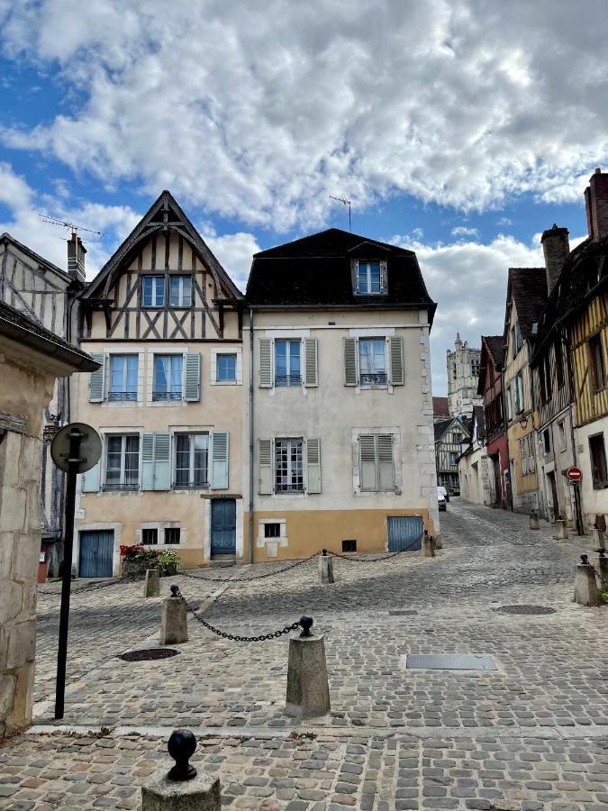 Appartement Le Cadet Roussel Auxerre Les Quais Extérieur photo